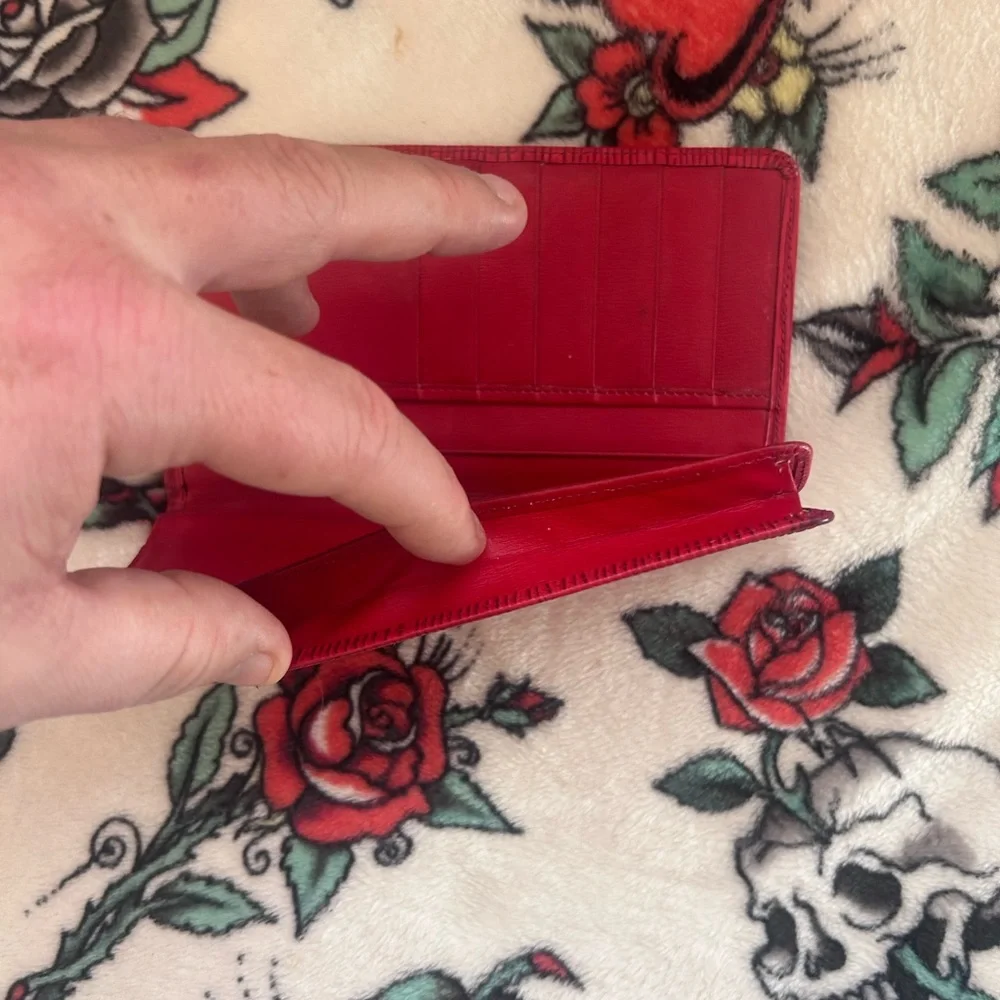 LOUIS VUITTON Epi Portefeuille Brazza in Castillan Red - Rare Vintage Design